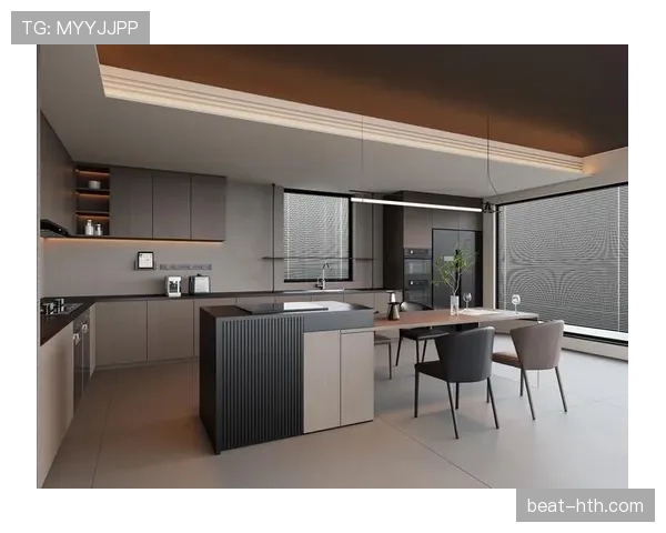 看到扬尼斯·阿德托昆博的厨房照，我酸了，那台冰箱怕是比我家房租值钱